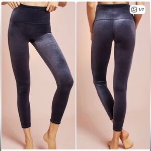SPANX Velvet High-Rise Leggings - Dark Gray/Moon Shadow Size Large